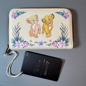NEW Loungefly Disney The Lion King Simba & Nala Floral Mini Zipper Wallet